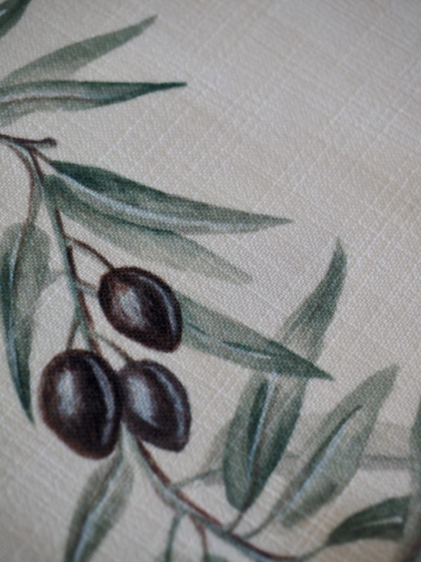 Mazí Tablecloth close up